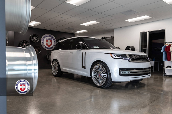 Фото дисков HRE L103M Глянцевый лак на Land Rover Range Rover III