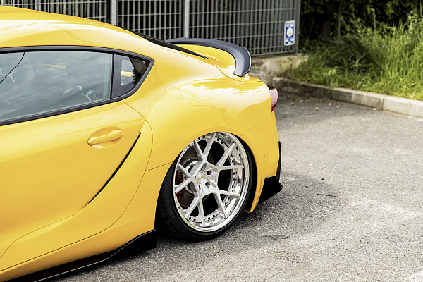 Фото дисков Rotiform KPS Глянцевый лак на Toyota Supra A90