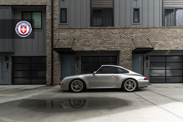 Фото дисков HRE 305 Глянцевый графит на Porsche 911 IV