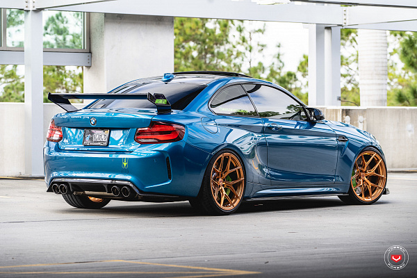 Фото дисков Vossen S21-01 Глянцевая медь на BMW 2/M2 (F22/F87)