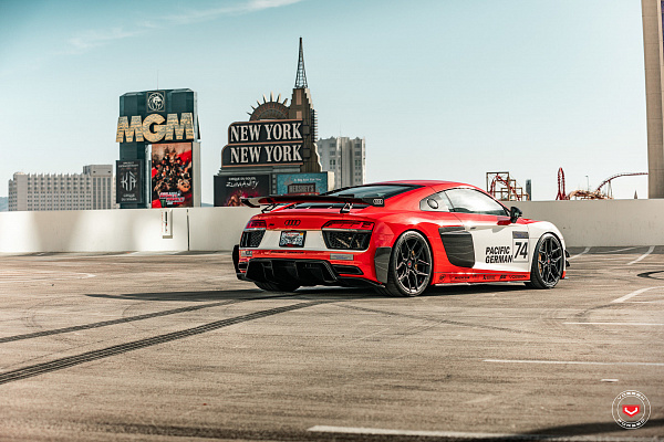 Audi R8