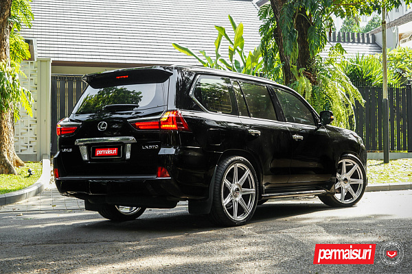 Фото дисков Vossen S17-11 Глянцевый лак на Lexus LX III