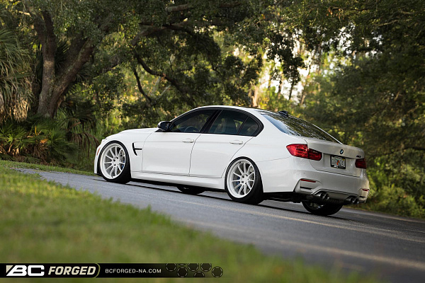 Фото дисков BC Forged TD01 Белый глянец на BMW 3/M3 (F3x/F80)