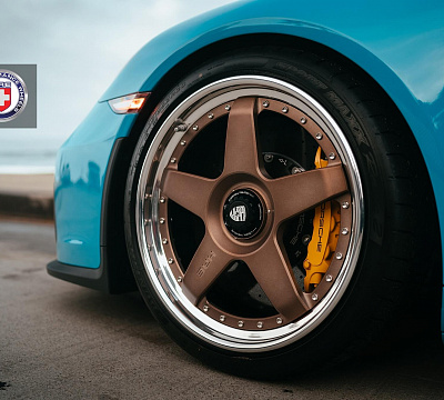 Фото дисков HRE C105 на Porsche 911 VII