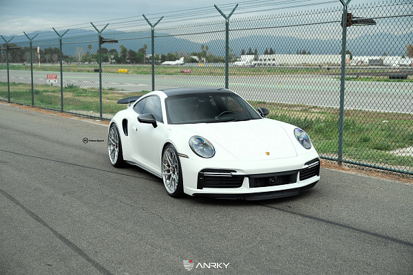 Фото дисков Anrky RS2.3 Сатиновый лак на Porsche 911 VIII