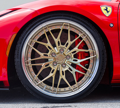 Фото дисков Anrky S3-X1 на Ferrari F8