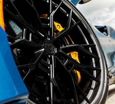 Фото дисков Anrky S3-X5 на Ferrari F8
