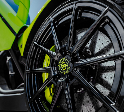 Фото дисков Strasse Wheels SV10 Deep Concave Duoblock на Maserati MC20