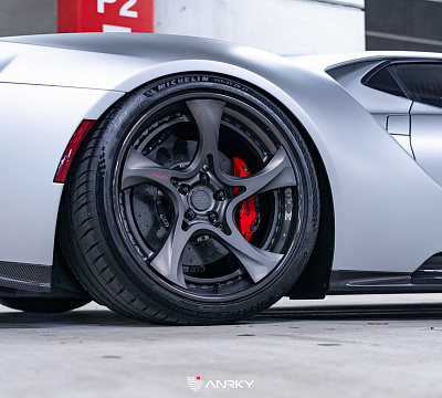 Фото дисков Anrky XR-305 на Ford GT II