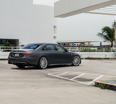 Фото дисков Vossen HF-7 на Mercedes-Benz S-Class (W223)