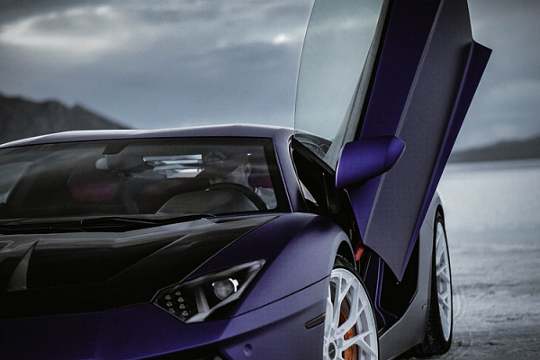 Фото дисков Brixton Forged PF10 Белый глянец на Lamborghini Aventador