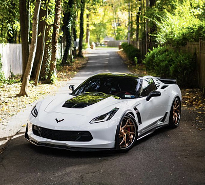 Фото дисков Savini SV67 на Chevrolet Corvette C7