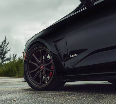 Фото дисков Vossen ML-X2 на Cadillac CT4