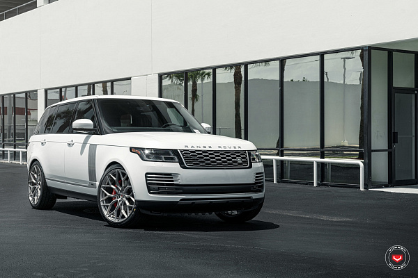 Фото дисков Vossen S17-01 Глянцевый тонированный лак на Range Rover IV
