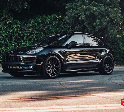 Фото дисков Vossen HF-2 на Porsche Macan I