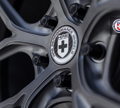 Фото дисков HRE P101SC на Tesla Model 3