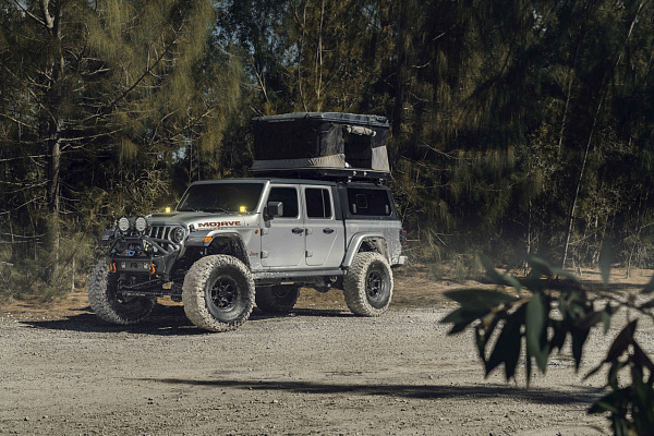 Фото дисков Black Rhino ETOSHA Черный сатин на Jeep Gladiator II (JT)