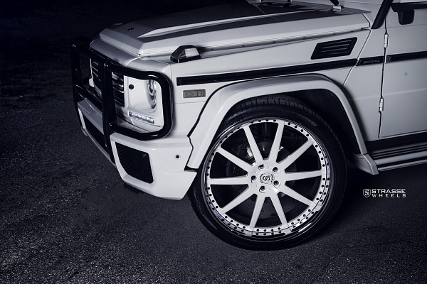 Фото дисков Strasse Wheels R10 Signature Другой цвет на Mercedes-Benz G-Class II