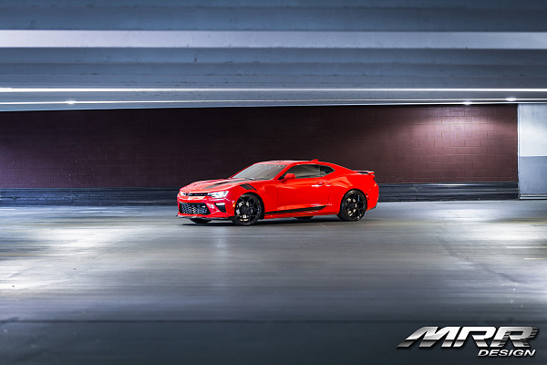 Фото дисков MRR M228 Черный глянец на Chevrolet Camaro VI
