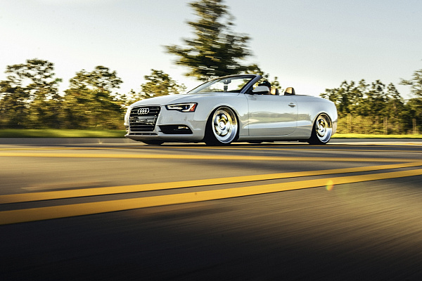 Фото дисков Rotiform TMB-M Полированный лак на Audi A/S/RS 5 (8T)