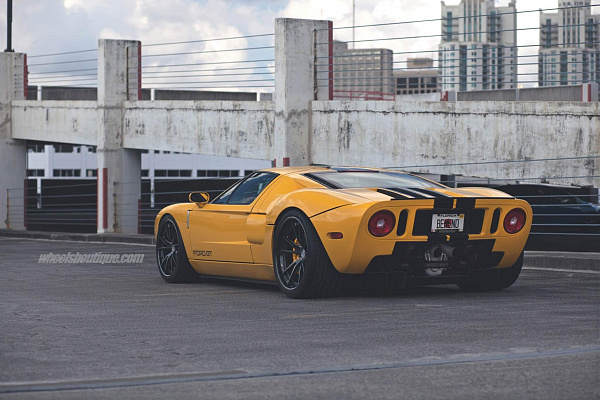 Фото дисков HRE S101 Черный сатин на Ford GT I
