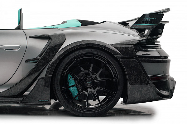 Фото дисков Mansory FV.5 Черный глянец на Porsche 911 VIII