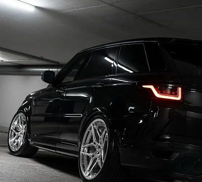 Фото дисков ST Wheels ST20.2 на Range Rover Sport II