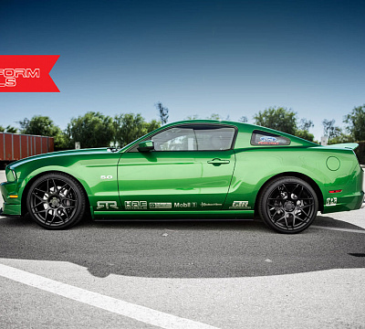 Фото дисков HRE FF01 на Ford Mustang V
