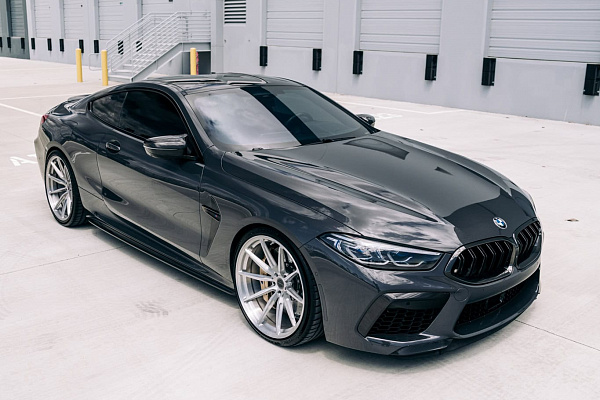 Фото дисков Brixton Forged R11-R Глянцевый лак на BMW 8/M8