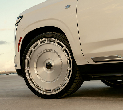 Фото дисков Vossen HF-9 на Cadillac Escalade V