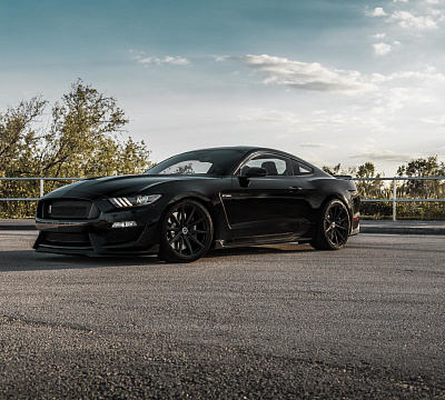 Фото дисков Vossen VFS-10 на Ford Mustang VI