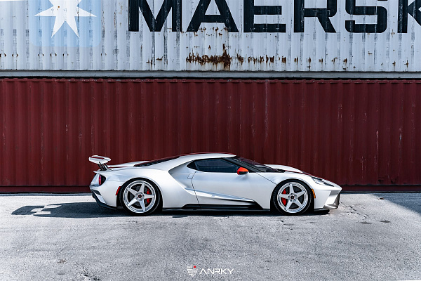 Фото дисков Anrky RS5.3 Глянцевый лак на Ford GT II
