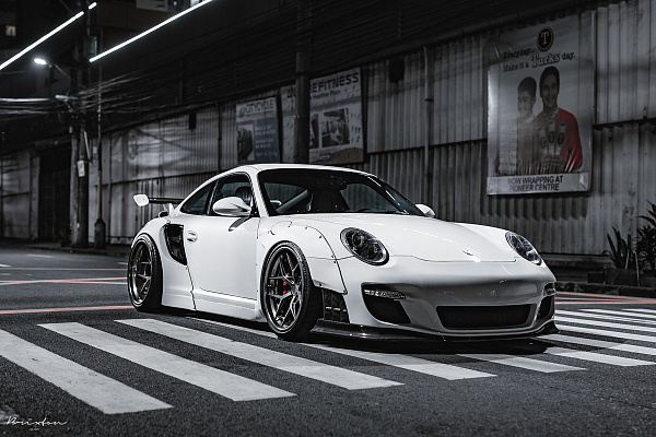 Фото дисков Brixton Forged PF7 Сатиновый темный лак на Porsche 911 VI