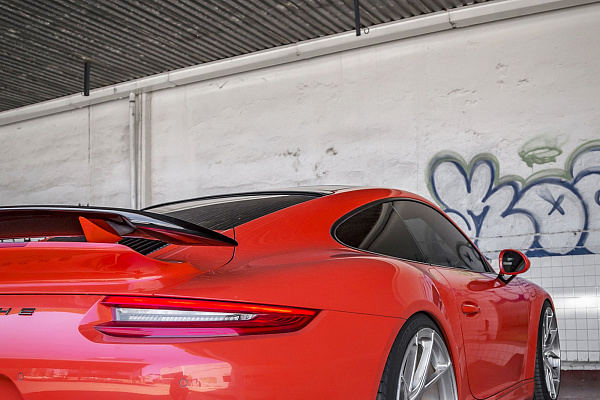 Фото дисков Strasse Wheels SM5R Deep Concave Monoblock Глянцевый лак на Porsche 911 VII