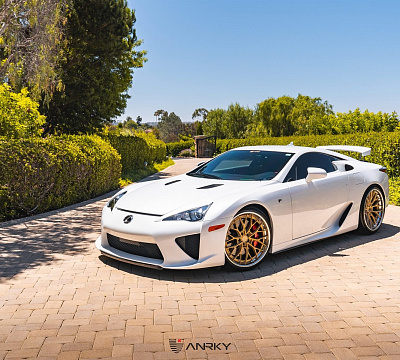 Фото дисков Anrky AN30 на Lexus LFA