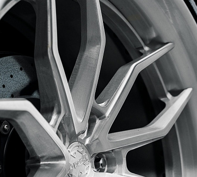 Фото дисков Anrky AN31 на Lamborghini Urus