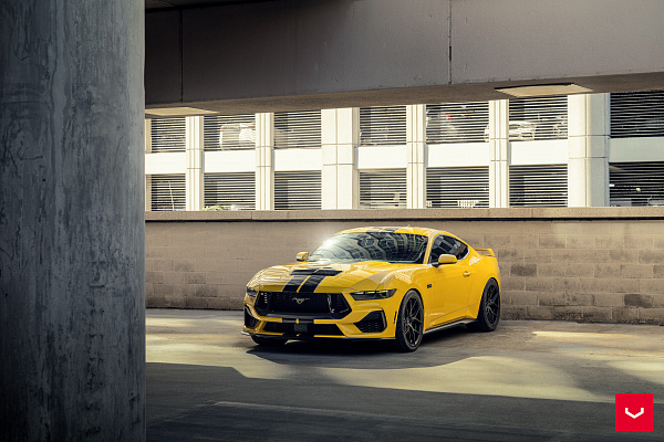 Фото дисков Vossen HF-5 Черный сатин на Ford Mustang VII