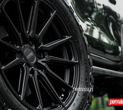 Фото дисков Vossen HF6-1 на Toyota Fortuner II