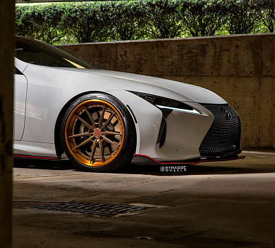 Фото дисков Strasse Wheels SV1 Deep Concave FS на Lexus LC 500