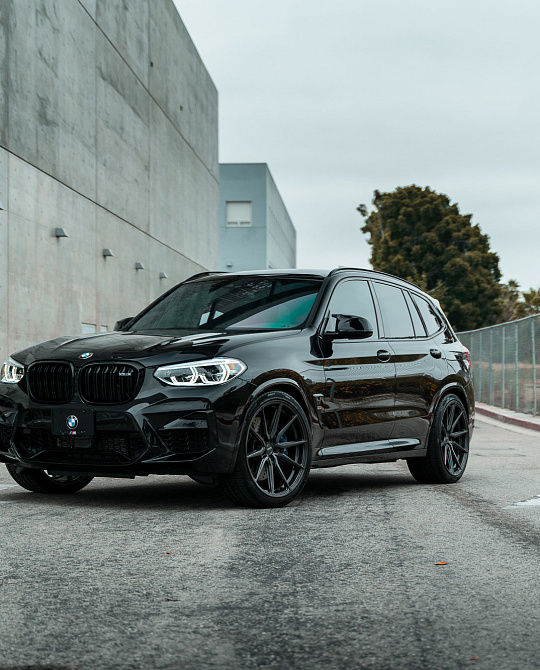 Фото дисков HF-3 Сатиновый графит на BMW X3/X3 M (G01/F97)