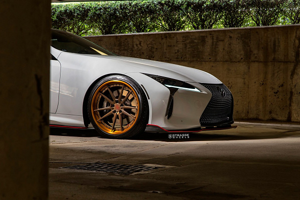 Фото дисков Strasse Wheels SV1 Deep Concave FS Другой цвет на Lexus LC 500