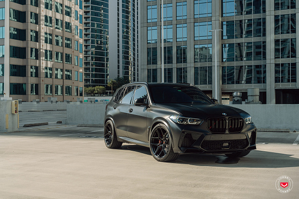 Фото дисков Vossen EVO-4 Черный глянец на BMW X5/X5 M (G05/G18/F95)