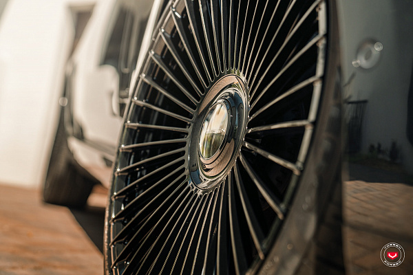 Фото дисков Vossen S17-16 Черный глянец на Range Rover V