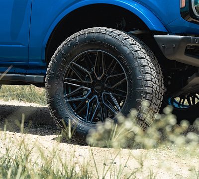 Фото дисков Vossen HF6-5 на Ford Bronco