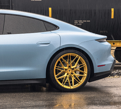 Фото дисков Vossen EVO-5 на Porsche Taycan I
