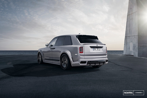 Фото дисков NOVITEC SP3 Черный глянец на Rolls-Royce Cullinan