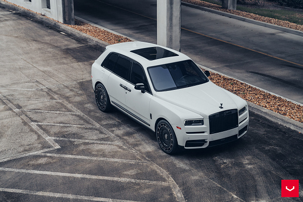 Фото дисков Vossen HF-9 Алмазная проточка на Rolls-Royce Cullinan