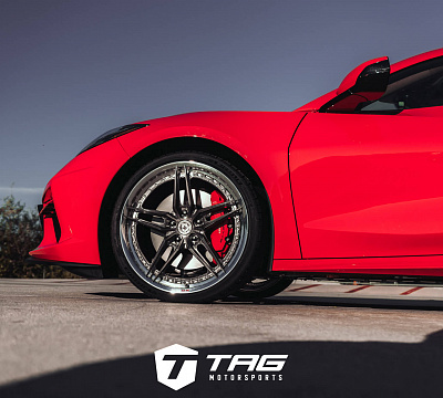 Фото дисков HRE S107SC на Chevrolet Corvette C8