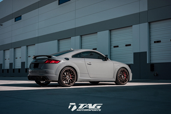 Фото дисков HRE RC100 Сатиновая бронза на Audi TT (8S)