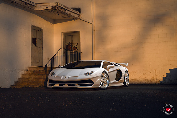 Фото дисков Vossen S21-02 (3-Piece) Глянцевый лак на Lamborghini Aventador